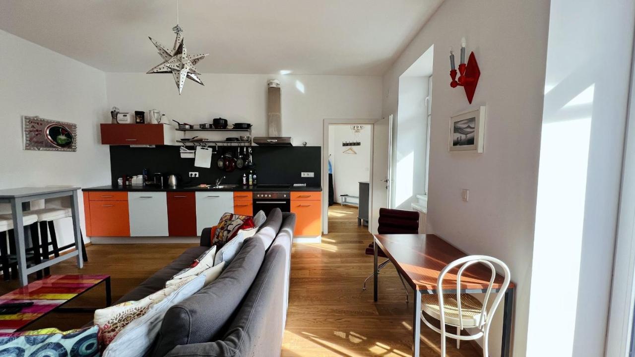 Cozy Retreat With Large Balcony Near Schoenbrunn Apartment Vienna
