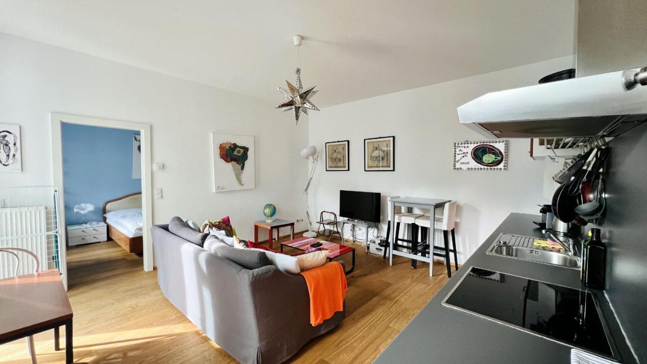 Apartment Cozy Retreat With Large Balcony Near Schoenbrunn *